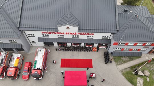 Chełm. Awanse i honory - uroczysta zbiórka chełmskich strażaków [ZDJĘCIA]