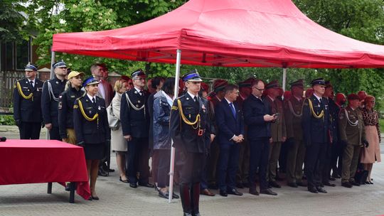 Chełm. Awanse i honory - uroczysta zbiórka chełmskich strażaków [ZDJĘCIA]