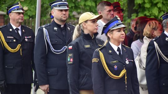 Chełm. Awanse i honory - uroczysta zbiórka chełmskich strażaków [ZDJĘCIA]