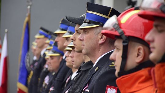 Chełm. Awanse i honory - uroczysta zbiórka chełmskich strażaków [ZDJĘCIA]