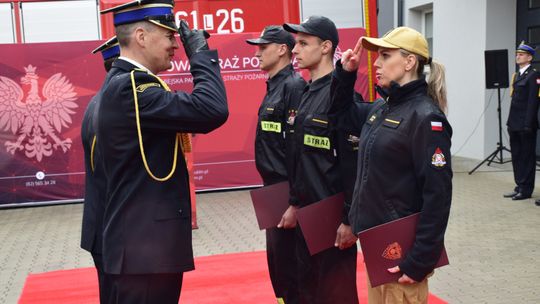 Chełm. Awanse i honory - uroczysta zbiórka chełmskich strażaków [ZDJĘCIA]