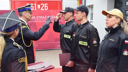 Chełm. Awanse i honory - uroczysta zbiórka chełmskich strażaków [ZDJĘCIA]