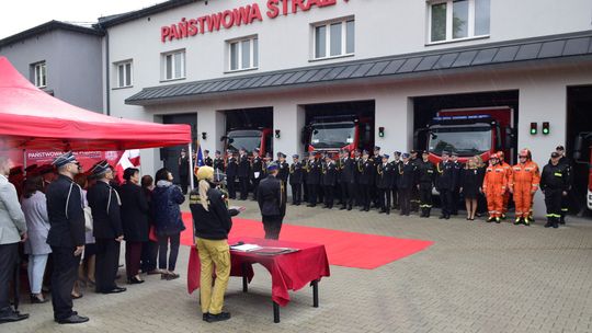 Chełm. Awanse i honory - uroczysta zbiórka chełmskich strażaków [ZDJĘCIA]