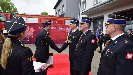 Chełm. Awanse i honory - uroczysta zbiórka chełmskich strażaków [ZDJĘCIA]