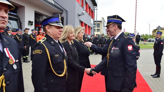 Chełm. Awanse i honory - uroczysta zbiórka chełmskich strażaków [ZDJĘCIA]