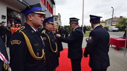 Chełm. Awanse i honory - uroczysta zbiórka chełmskich strażaków [ZDJĘCIA]