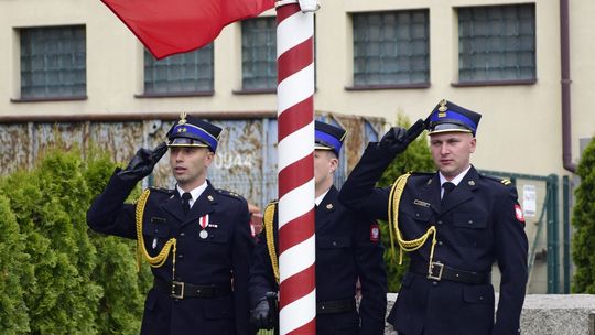 Chełm. Awanse i honory - uroczysta zbiórka chełmskich strażaków [ZDJĘCIA]