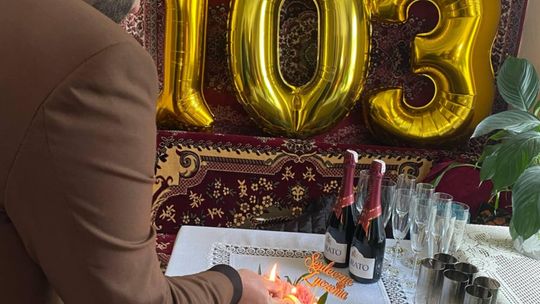 Gm. Wola Uhruska. 103 lata życia, mądrości i uśmiechu – wyjątkowy jubileusz Pani Janiny [GALERIA ZDJĘĆ]