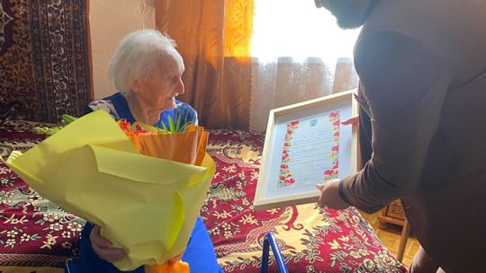Gm. Wola Uhruska. 103 lata życia, mądrości i uśmiechu – wyjątkowy jubileusz Pani Janiny [GALERIA ZDJĘĆ]