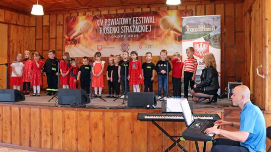 XIV Powiatowy Festiwal Piosenki Strażackiej w Okopach [GALERIA ZDJĘĆ]