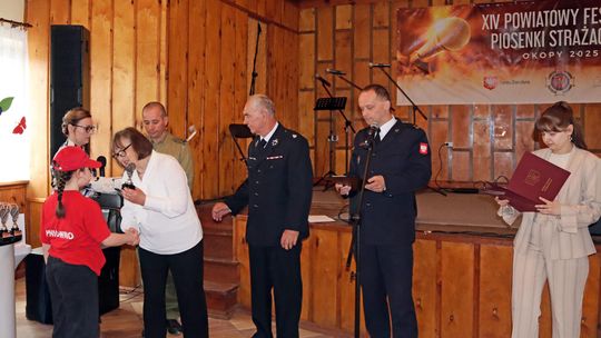 XIV Powiatowy Festiwal Piosenki Strażackiej w Okopach [GALERIA ZDJĘĆ]