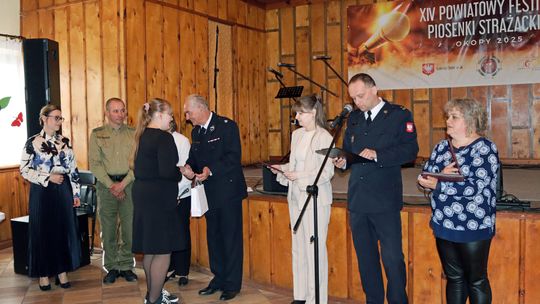 XIV Powiatowy Festiwal Piosenki Strażackiej w Okopach [GALERIA ZDJĘĆ]