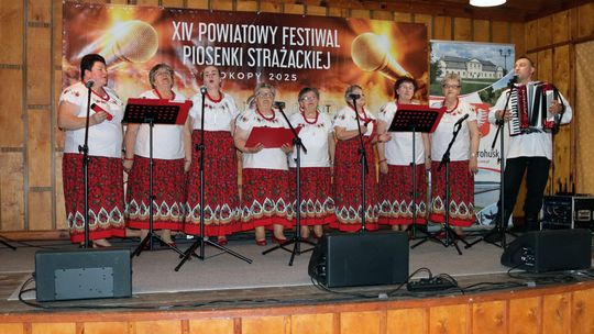 XIV Powiatowy Festiwal Piosenki Strażackiej w Okopach [GALERIA ZDJĘĆ]