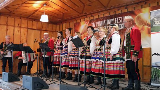 XIV Powiatowy Festiwal Piosenki Strażackiej w Okopach [GALERIA ZDJĘĆ]