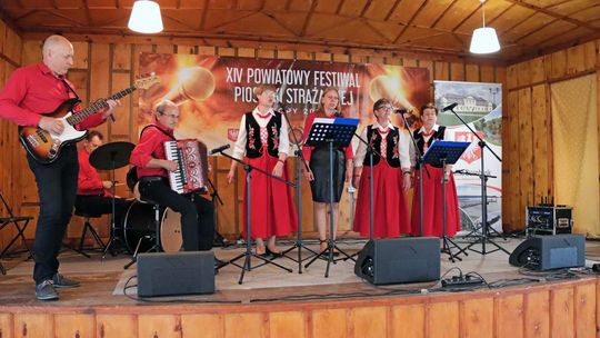 XIV Powiatowy Festiwal Piosenki Strażackiej w Okopach [GALERIA ZDJĘĆ]