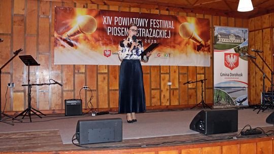 XIV Powiatowy Festiwal Piosenki Strażackiej w Okopach [GALERIA ZDJĘĆ]