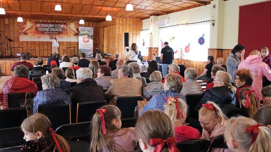 XIV Powiatowy Festiwal Piosenki Strażackiej w Okopach [GALERIA ZDJĘĆ]