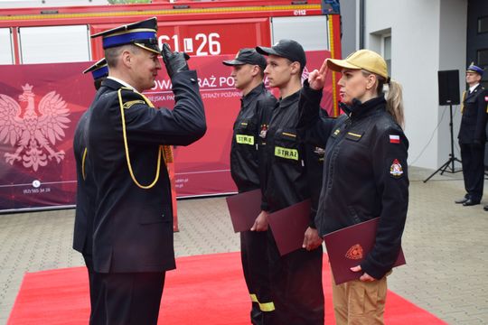 Chełm. Awanse i honory - uroczysta zbiórka chełmskich strażaków [ZDJĘCIA]