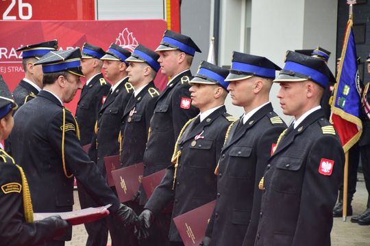Chełm. Awanse i honory - uroczysta zbiórka chełmskich strażaków [ZDJĘCIA]