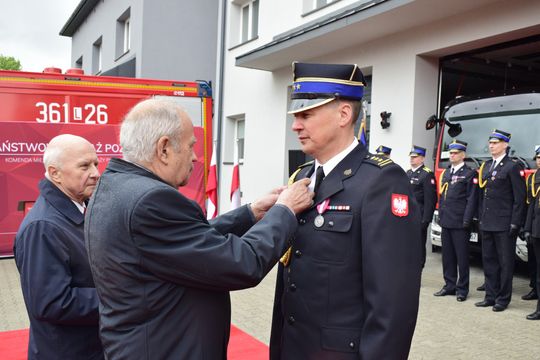 Chełm. Awanse i honory - uroczysta zbiórka chełmskich strażaków [ZDJĘCIA]