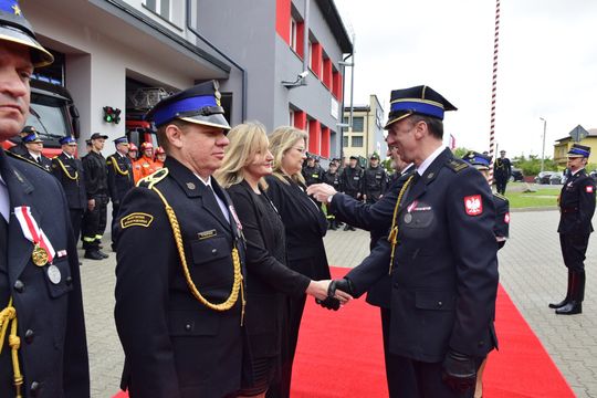 Chełm. Awanse i honory - uroczysta zbiórka chełmskich strażaków [ZDJĘCIA]