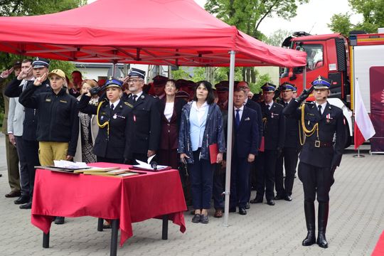 Chełm. Awanse i honory - uroczysta zbiórka chełmskich strażaków [ZDJĘCIA]