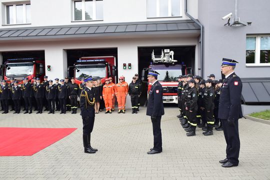 Chełm. Awanse i honory - uroczysta zbiórka chełmskich strażaków [ZDJĘCIA]