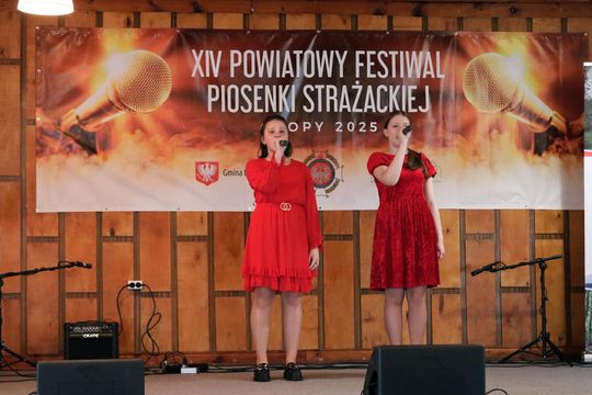 XIV Powiatowy Festiwal Piosenki Strażackiej w Okopach [GALERIA ZDJĘĆ]
