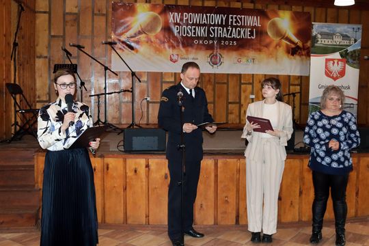XIV Powiatowy Festiwal Piosenki Strażackiej w Okopach [GALERIA ZDJĘĆ]