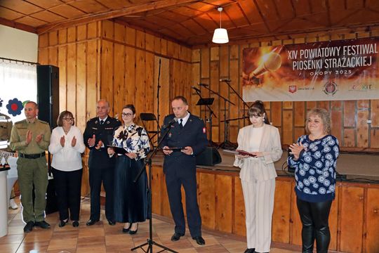 XIV Powiatowy Festiwal Piosenki Strażackiej w Okopach [GALERIA ZDJĘĆ]