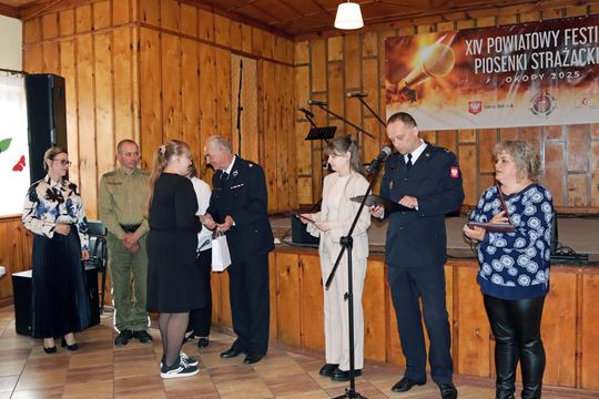 XIV Powiatowy Festiwal Piosenki Strażackiej w Okopach [GALERIA ZDJĘĆ]
