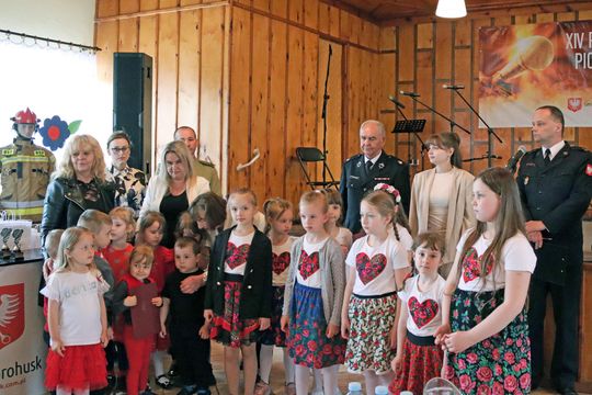 XIV Powiatowy Festiwal Piosenki Strażackiej w Okopach [GALERIA ZDJĘĆ]