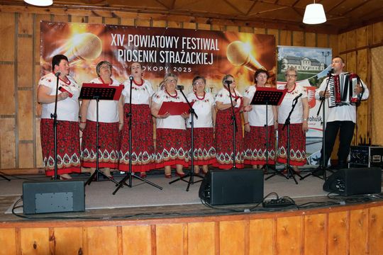 XIV Powiatowy Festiwal Piosenki Strażackiej w Okopach [GALERIA ZDJĘĆ]