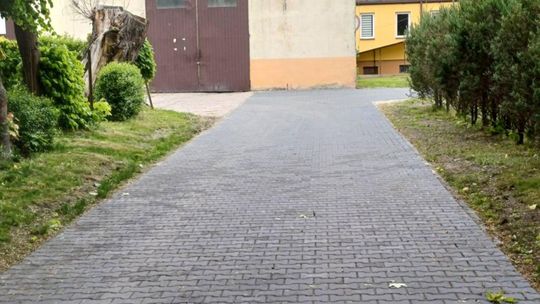 Nowy plac przy szkole w Dubience oficjalnie otwarty [GALERIA ZDJĘĆ]