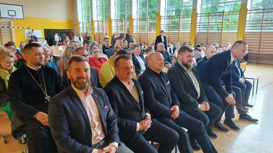 Nowy plac przy szkole w Dubience oficjalnie otwarty [GALERIA ZDJĘĆ]