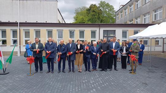 Nowy plac przy szkole w Dubience oficjalnie otwarty [GALERIA ZDJĘĆ]