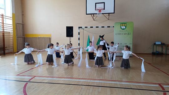 Nowy plac przy szkole w Dubience oficjalnie otwarty [GALERIA ZDJĘĆ]