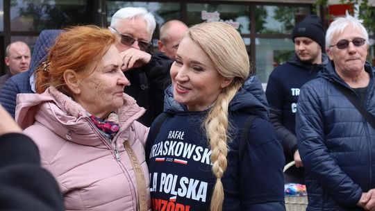 Zamiast Trzaskowskiego Chełm odwiedziła europosłanka Marta Wcisło [GALERIA ZDJĘĆ]