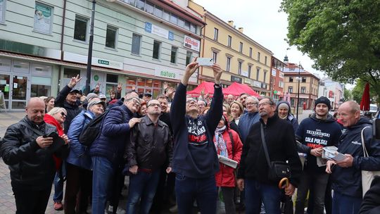 Zamiast Trzaskowskiego Chełm odwiedziła europosłanka Marta Wcisło [GALERIA ZDJĘĆ]