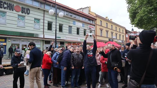 Zamiast Trzaskowskiego Chełm odwiedziła europosłanka Marta Wcisło [GALERIA ZDJĘĆ]