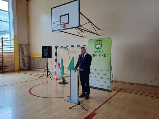 Nowy plac przy szkole w Dubience oficjalnie otwarty [GALERIA ZDJĘĆ]