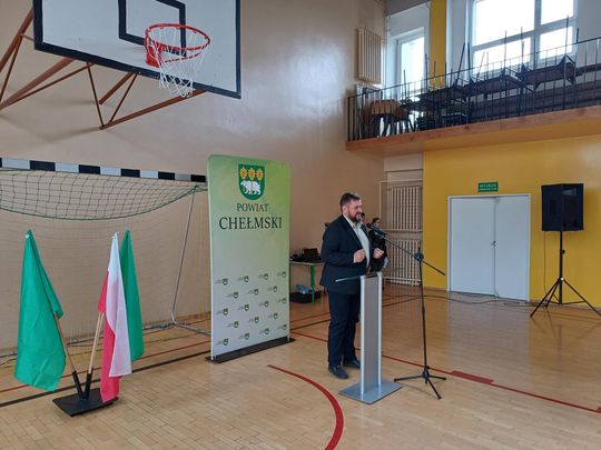 Nowy plac przy szkole w Dubience oficjalnie otwarty [GALERIA ZDJĘĆ]