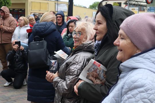 Zamiast Trzaskowskiego Chełm odwiedziła europosłanka Marta Wcisło [GALERIA ZDJĘĆ]