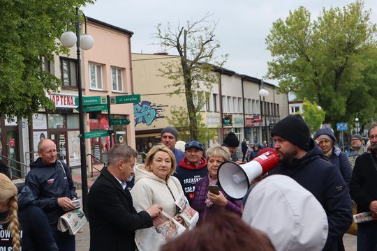 Zamiast Trzaskowskiego Chełm odwiedziła europosłanka Marta Wcisło [GALERIA ZDJĘĆ]