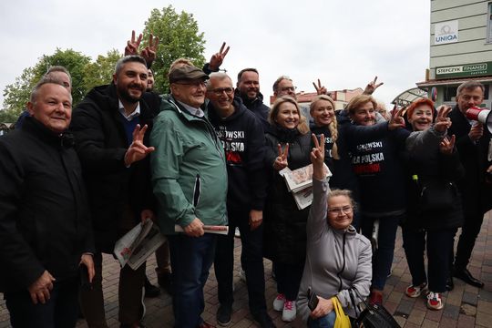 Zamiast Trzaskowskiego Chełm odwiedziła europosłanka Marta Wcisło [GALERIA ZDJĘĆ]