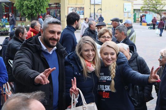 Zamiast Trzaskowskiego Chełm odwiedziła europosłanka Marta Wcisło [GALERIA ZDJĘĆ]