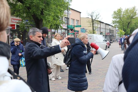 Zamiast Trzaskowskiego Chełm odwiedziła europosłanka Marta Wcisło [GALERIA ZDJĘĆ]