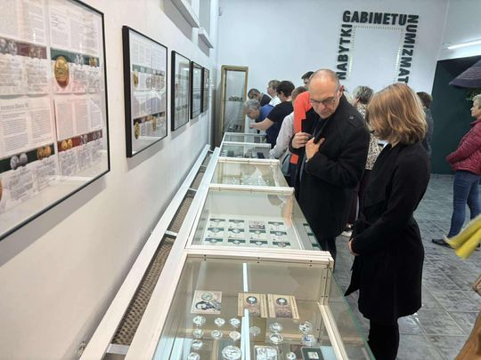 Noc Muzeów w Chełmie. Wystawy, zwiedzanie krypt pod bazyliką i wiele innych atrakcji [GALERIA ZDJĘĆ]