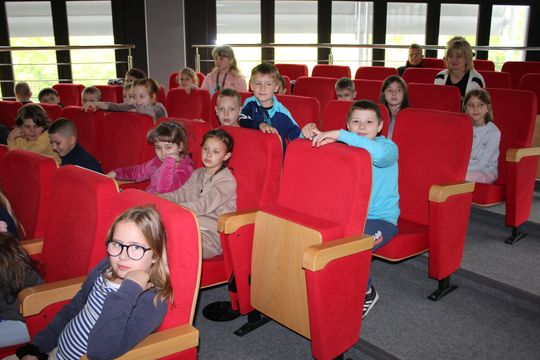 Grzegorz Kasdepke spotkał się z miłośnikami literatury w Chełmskiej Bibliotece Publicznej [GALERIA ZDJĘĆ]