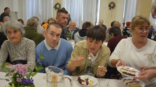 Chełm. Premiera spektaklu ,,Spełnić marzenie" w wykonaniu grupy teatralnej INVICTUS [GALERIA ZDJĘĆ]